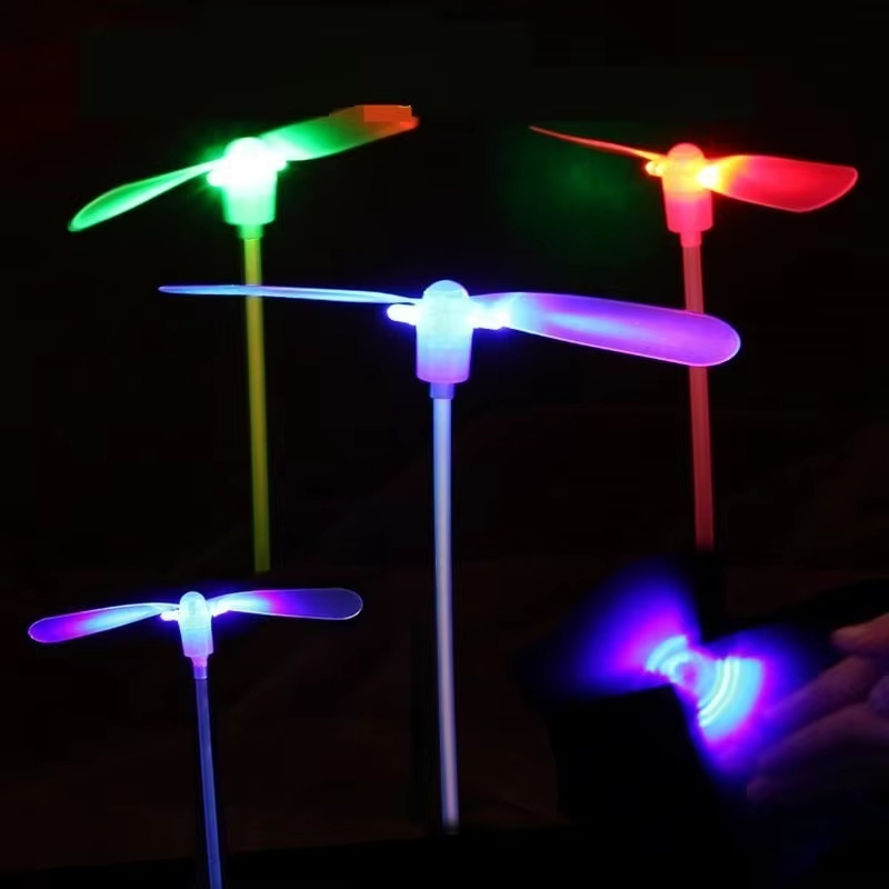 LED Luminous Bamboo Dragonfly  - огляд і ціна Kids Outdoor Movie Night