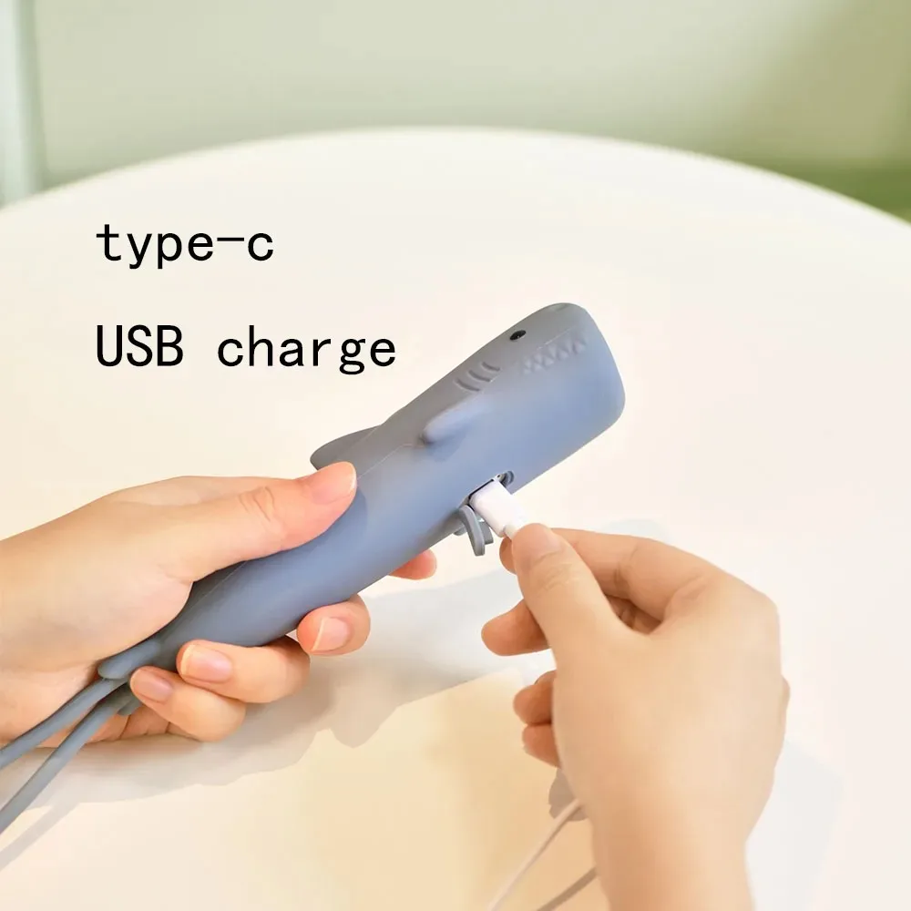 USB Rechargeable Kids LED Flas - огляд і ціна Kids Outdoor Movie Night