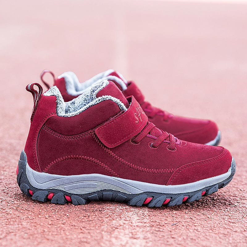 short winter sports shoes for  - огляд і ціна Kids Outdoor Playhouse B&Q