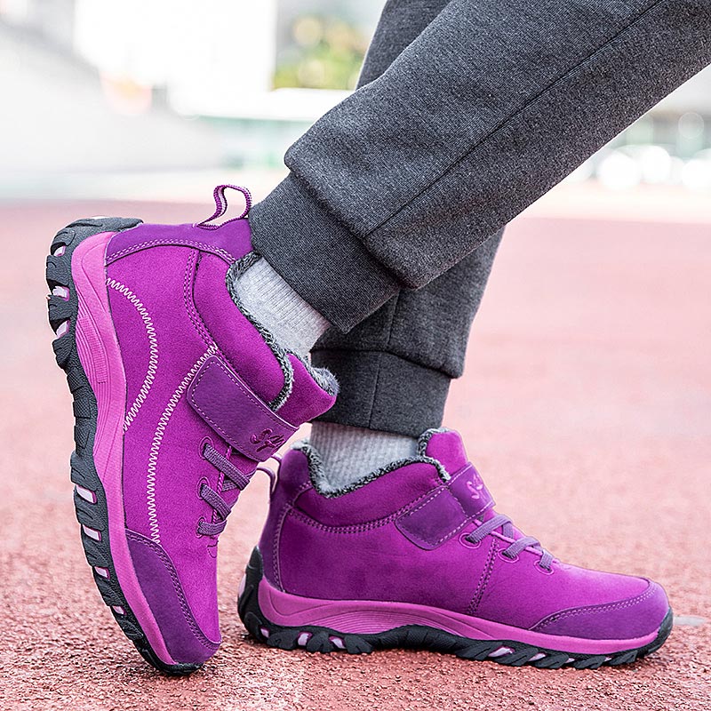 short winter sports shoes for  - огляд і ціна Kids Outdoor Playhouse B&Q